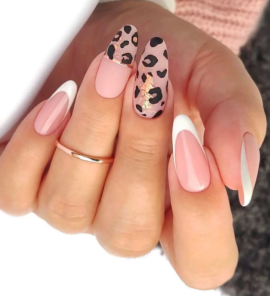 Elegant Leopard Glam Press-On Nails